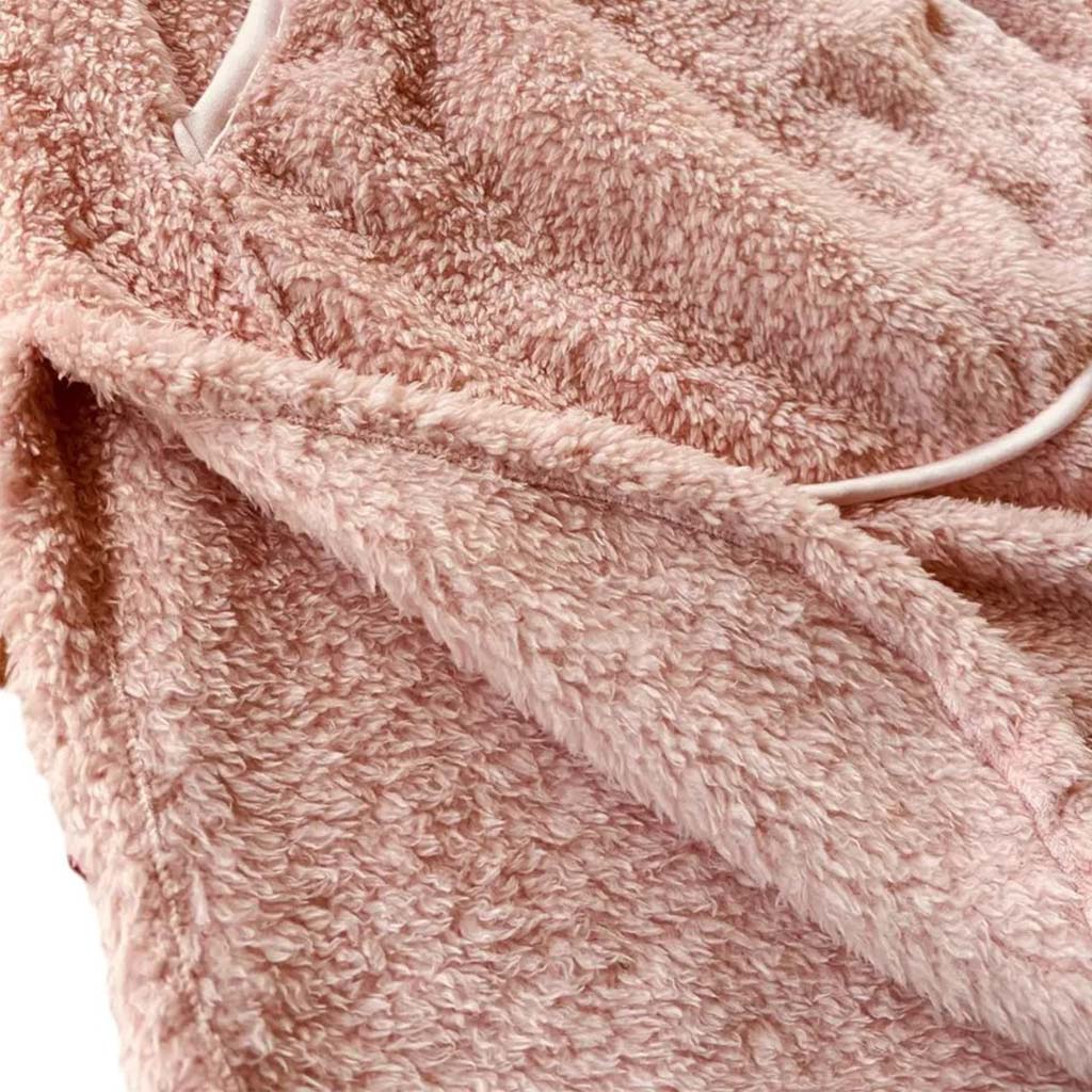 maxi-buzo-corderito-con-capucha-unisex-oversize-bifaz-invierno-rosa-bebe-001